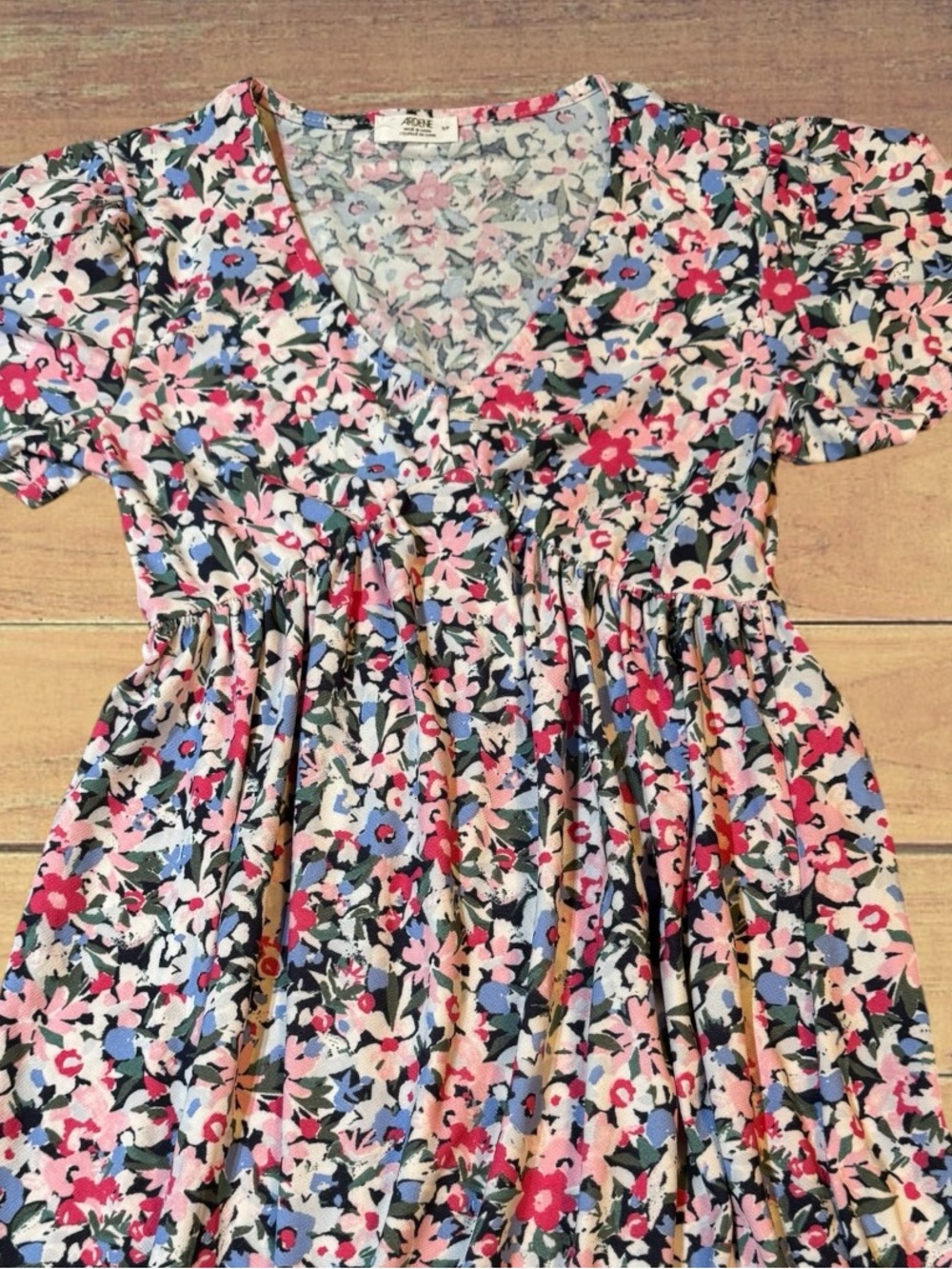 Ardene NWT Pink & Blue Ditsy Floral V-Neck Babydoll Mini Dress Size Small 🌺 - Picture 14 of 14